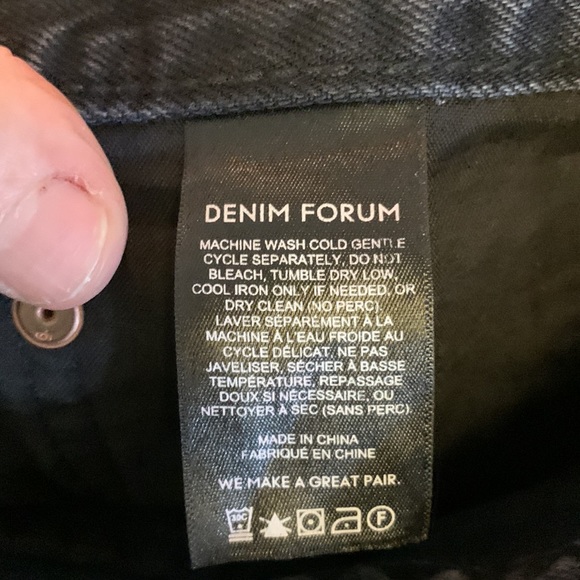 Denim Forum Ex Boyfriend Short 30 Washed Black, Aritzia - Picture 6 of 7